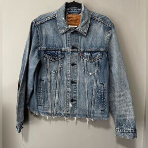 Levi’s Premium Blanket Lined Denim Trucker Jacket Cropped Raw Hem Size M